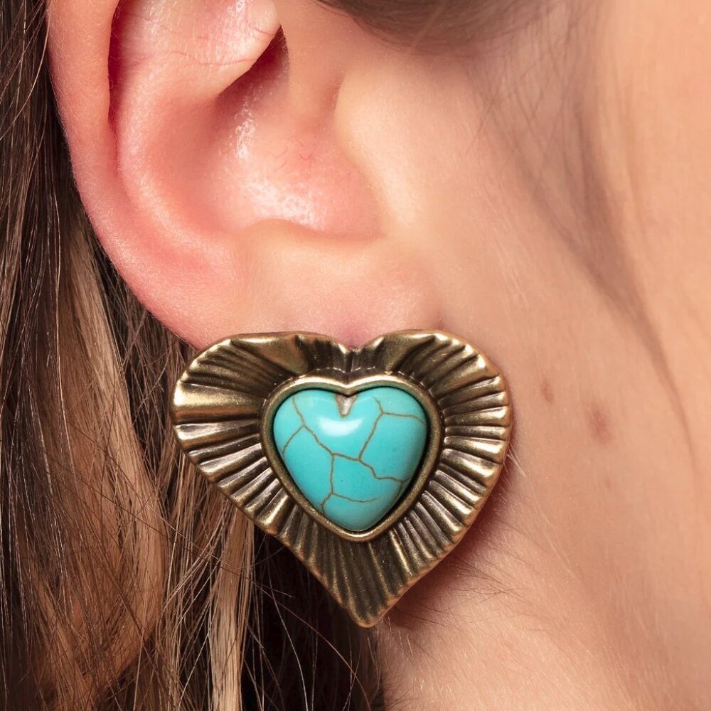 Paparazzi Jewelry Accessories - Rustic Romance - Brass Earrings - Vintage